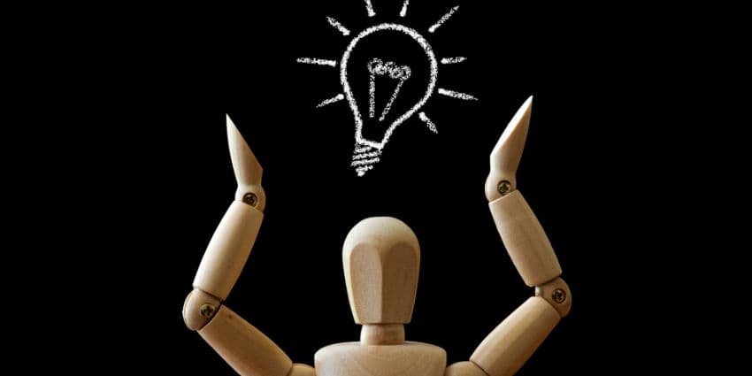 The Art of Improvisation in CX: Turning Challenges into Opportunities