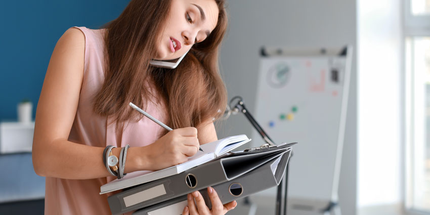 What is the Difference Between Sales and Service Call Durations?