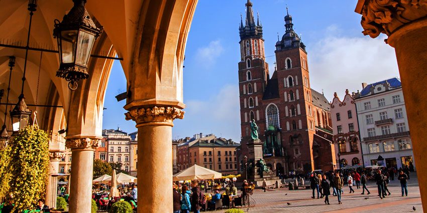 Poland Third in Poll of World’s Top CX Locations 