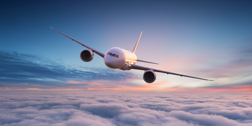 Rising Airline Prices Amid Iran War Turns CX into a Strategic Battleground